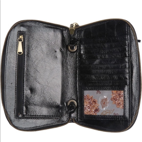 Hobo Quill Leather Whipstitched Crossbody - Picture 5 of 8